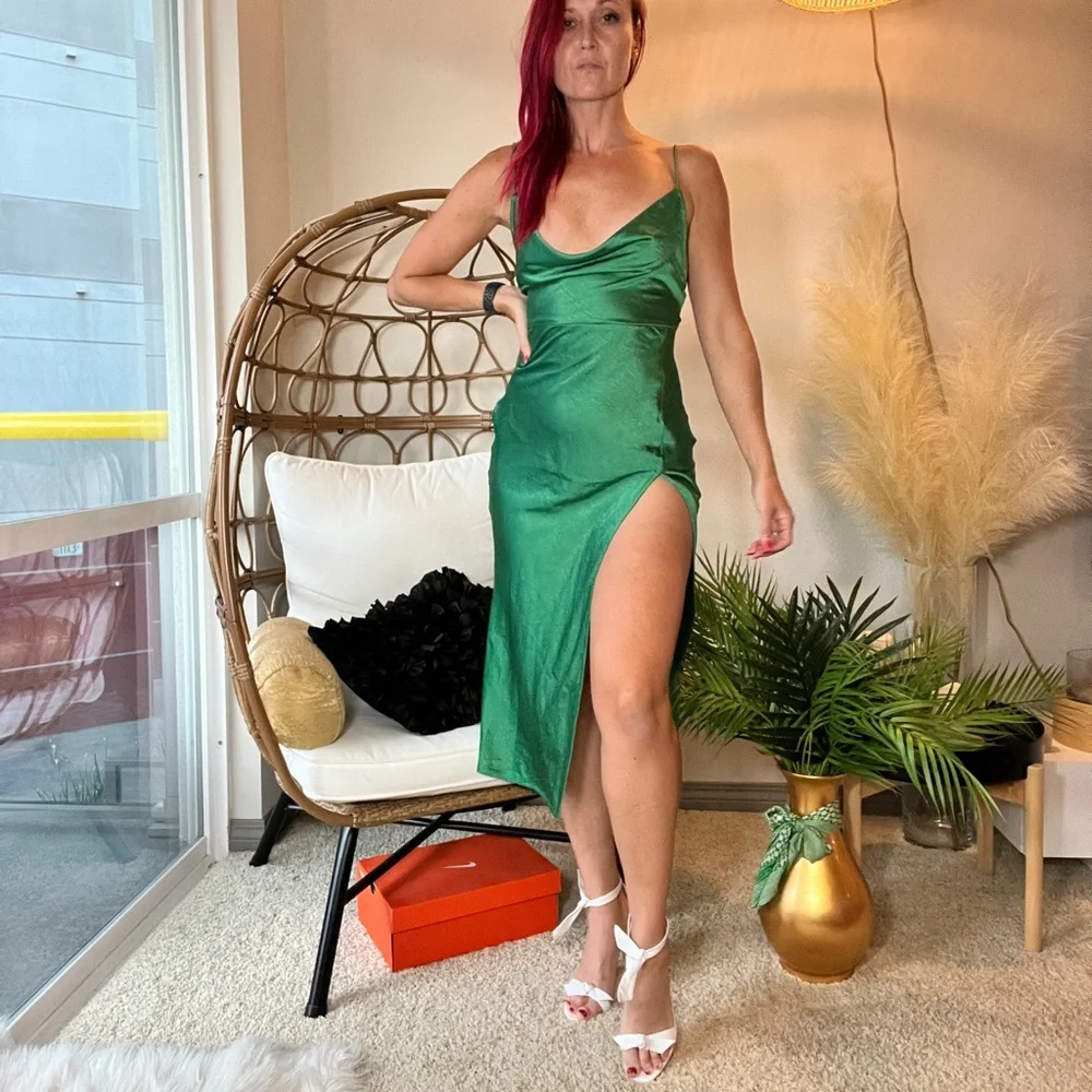Green Walk the Line Maxi Dress - Picture 7 of 14